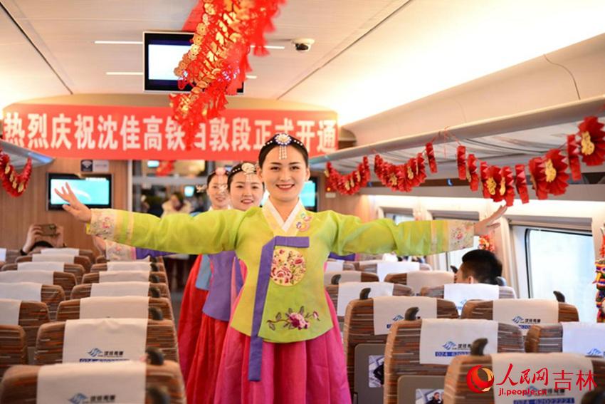 長(zhǎng)白山行き「雪國(guó)の高速鉄道」が開通　