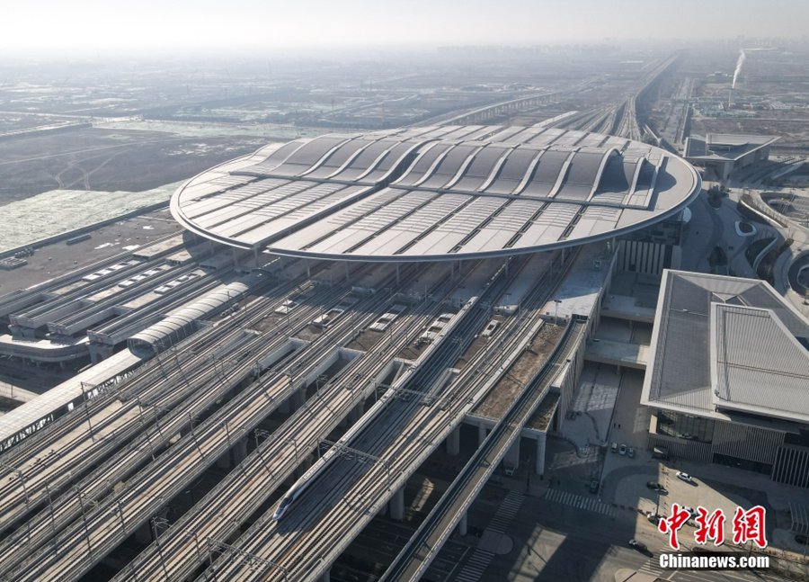 開(kāi)業(yè)1周年を迎えた京雄都市間鉄道