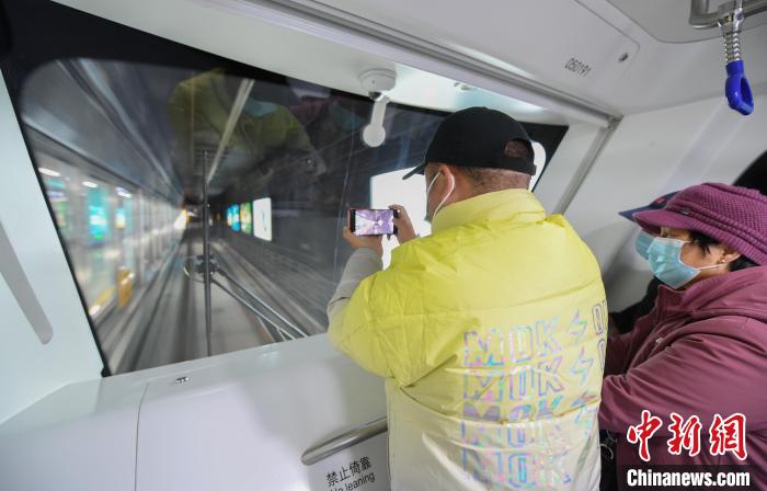 寧波市で浙江省初となる全自動「無人運転」地下鉄の営業(yè)スタート