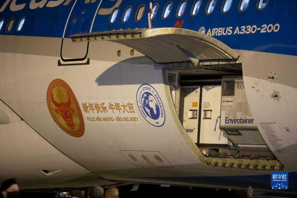 中國の新型コロナワクチン「海外旅行記」