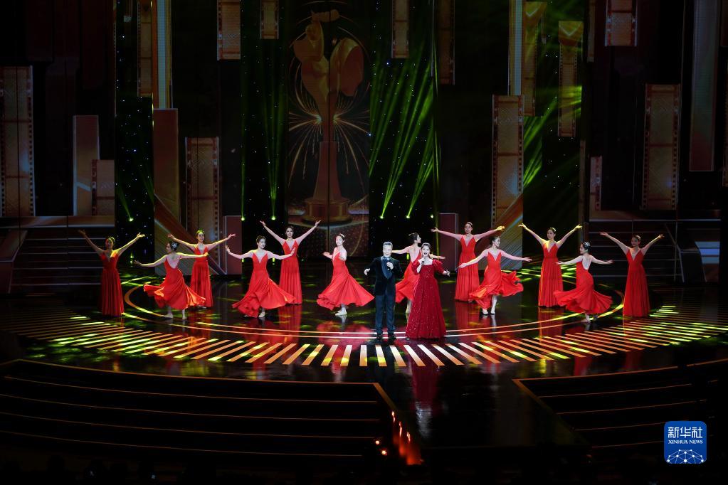 2021年中國金鶏百花映畫祭が開幕、第34回中國映畫金鶏賞候補(bǔ)者を表彰