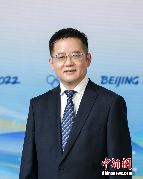 北京冬季五輪組織委員會(huì)報(bào)道官がメディア関係者と対面