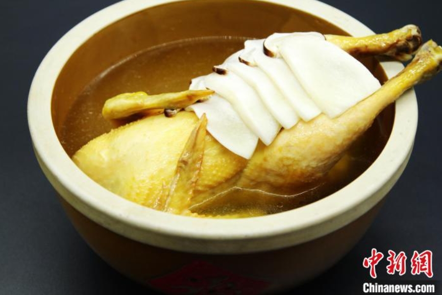 創(chuàng)業(yè)百年の老舗レストランがテイクアウト年越し料理セットを発売　浙江省杭州