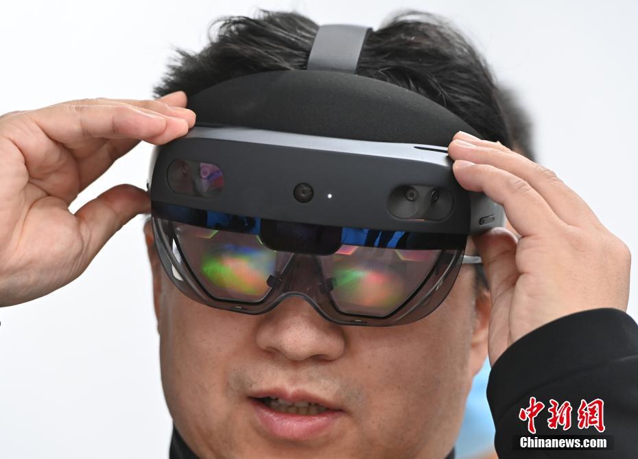 冬季五輪の「大型スマートブレイン」運用開始　通信インフラを保証