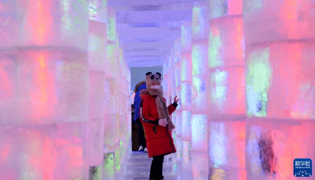 2022年北京竜慶峽氷燈氷雪シーズンが開(kāi)幕