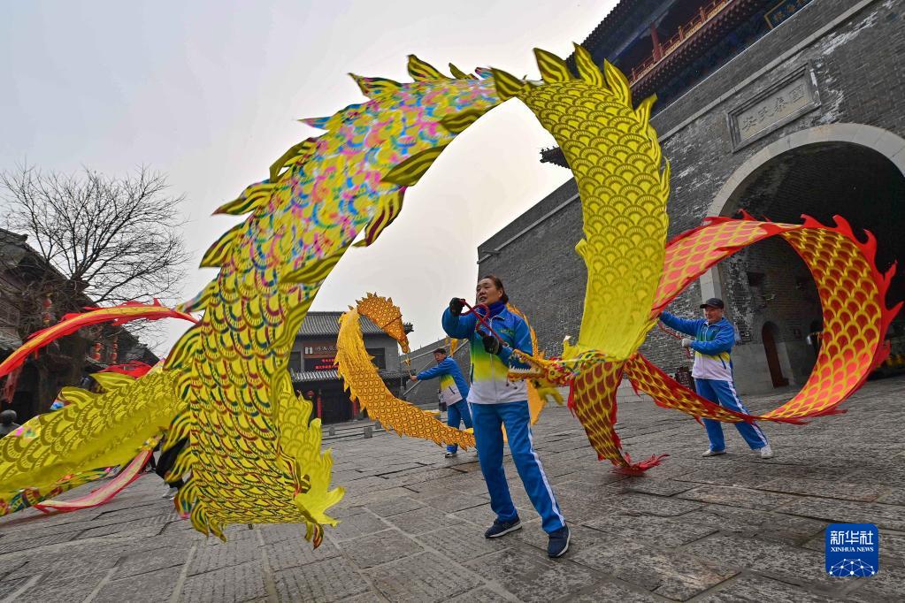 1月25日は「小年」　年の瀬ムードいよいよ濃厚に