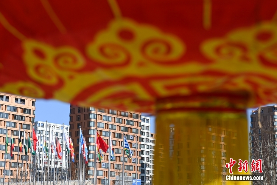 世界各地から選手団が北京冬季五輪選手村に続々到著　北京