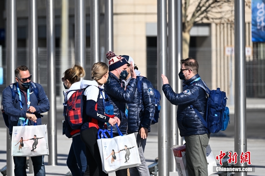 世界各地から選手団が北京冬季五輪選手村に続々到著　北京
