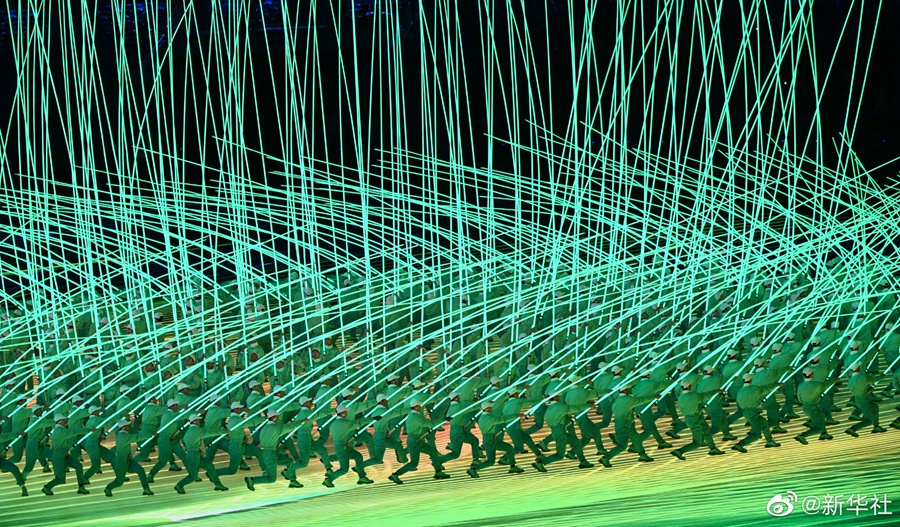 北京五輪開會式で春の始まりのパフォーマンスを上演