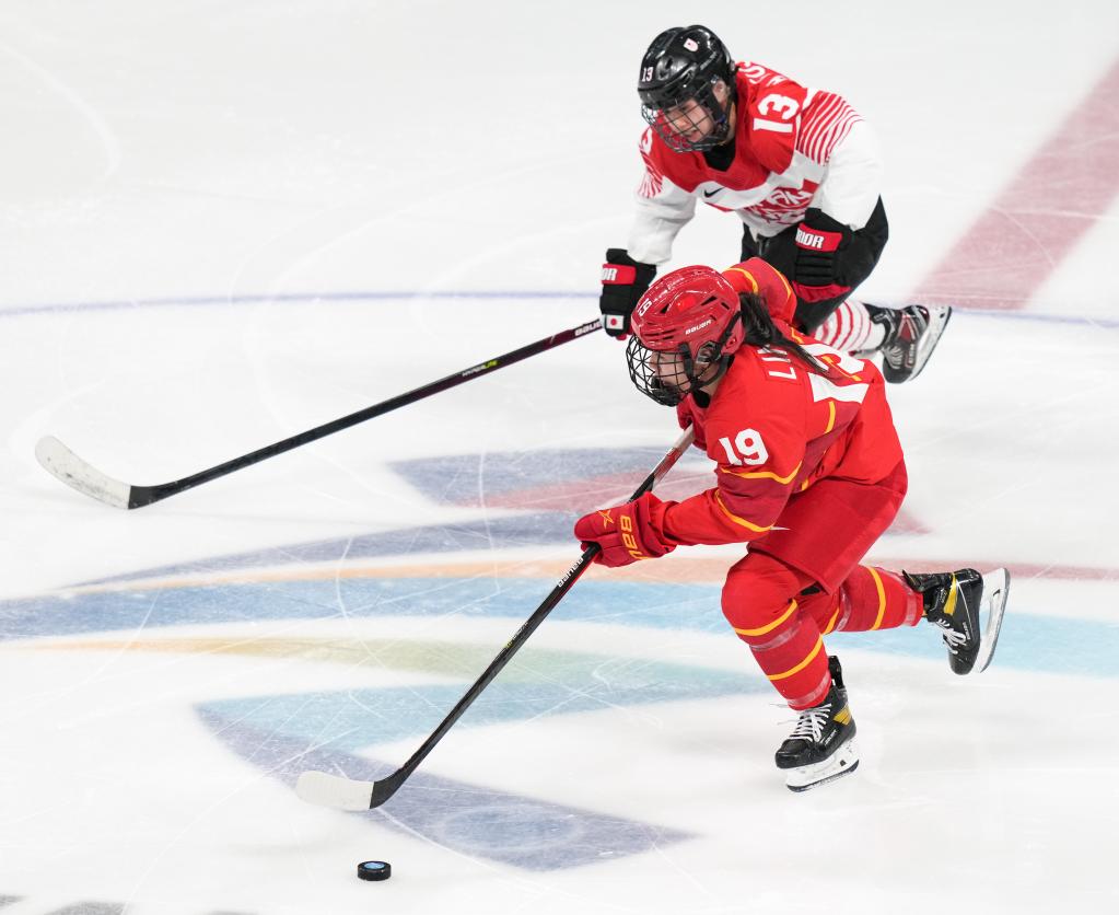 北京五輪アイスホッケー女子、中國が日本下す