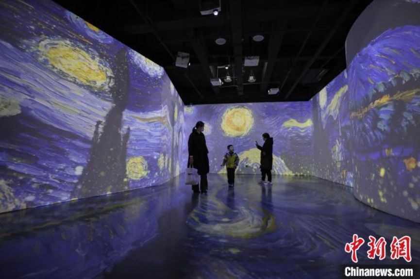 貴州省銅仁市の「梵浄星空蕓術(shù)館」が人気に