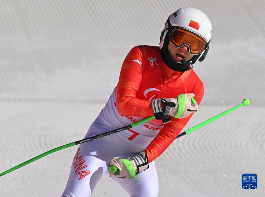 北京冬季パラ　バイアスロンで劉子旭選手が中國(guó)初の金