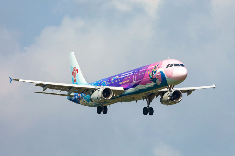 世界初の「中國消博會」特別塗裝機が就航