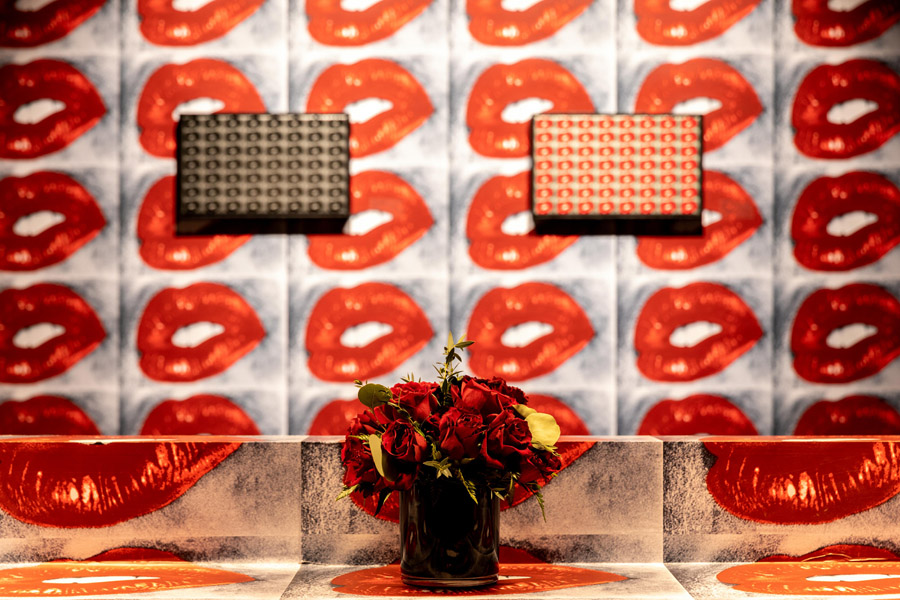 森山大道氏の作品（寫真著作権は東方ICが所有のため転載禁止）。