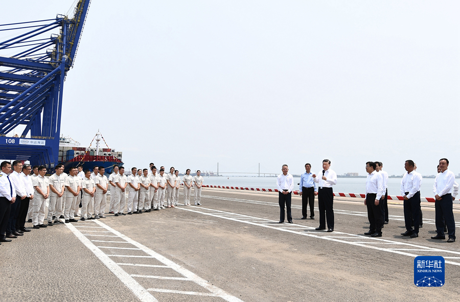 習(xí)近平総書(shū)記「世界的影響力を持つ中國(guó)の特色ある自由貿(mào)易港の建設(shè)を加速」