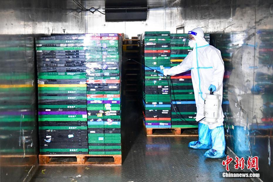 臨時倉庫から配達(dá)員まで！物資配送渋滯箇所の輸送力アップに盡力　上海市