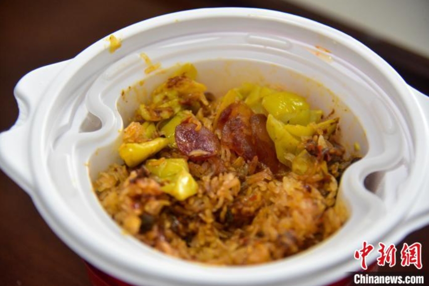 広西柳州が上海市に計4萬食のインスタントタニシライスを寄贈