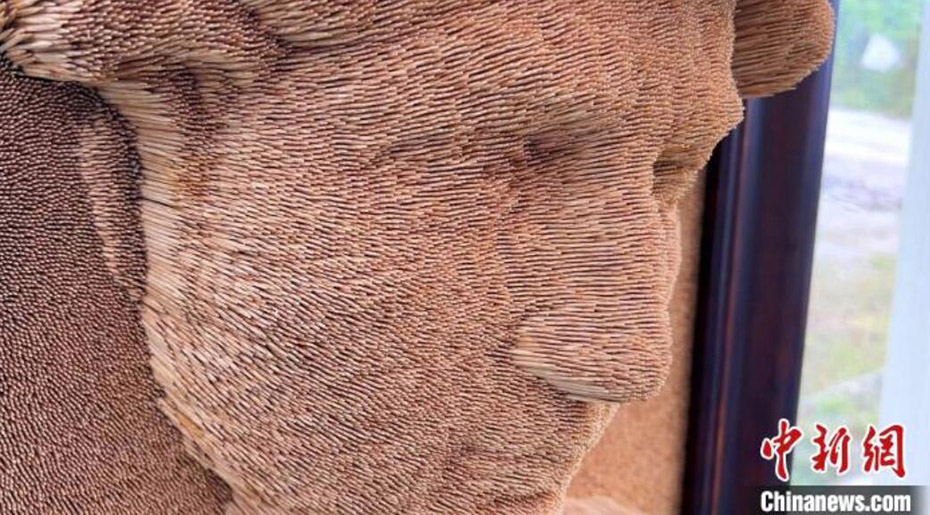 11萬(wàn)本の爪楊枝で作ったのは？　重慶市