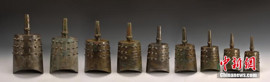 山西省で春秋後期の高級官人の古墳発見か　 打楽器?編鐘が出土