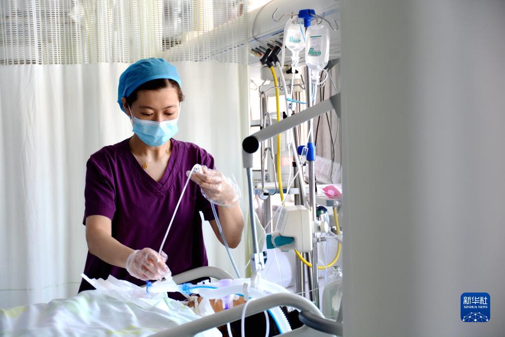 5月12日は白衣の天使の獻(xiàn)身的な貢獻(xiàn)を稱える國際看護(hù)師の日