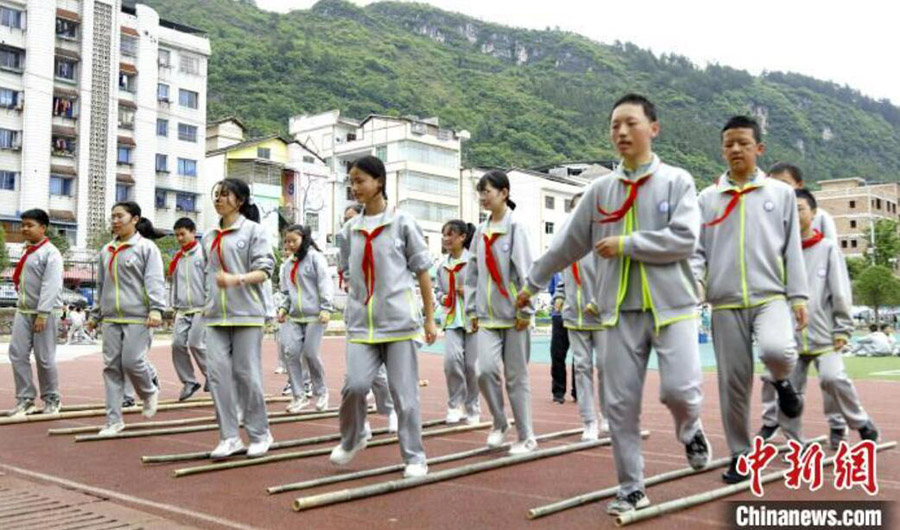 民族文化を?qū)W校のカリキュラムに導(dǎo)入　貴州省施秉