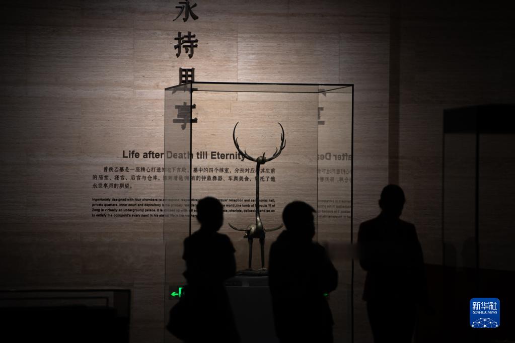 愛嬌ある動物の文化財をモチーフにしたグッズが人気に 湖北省博物館