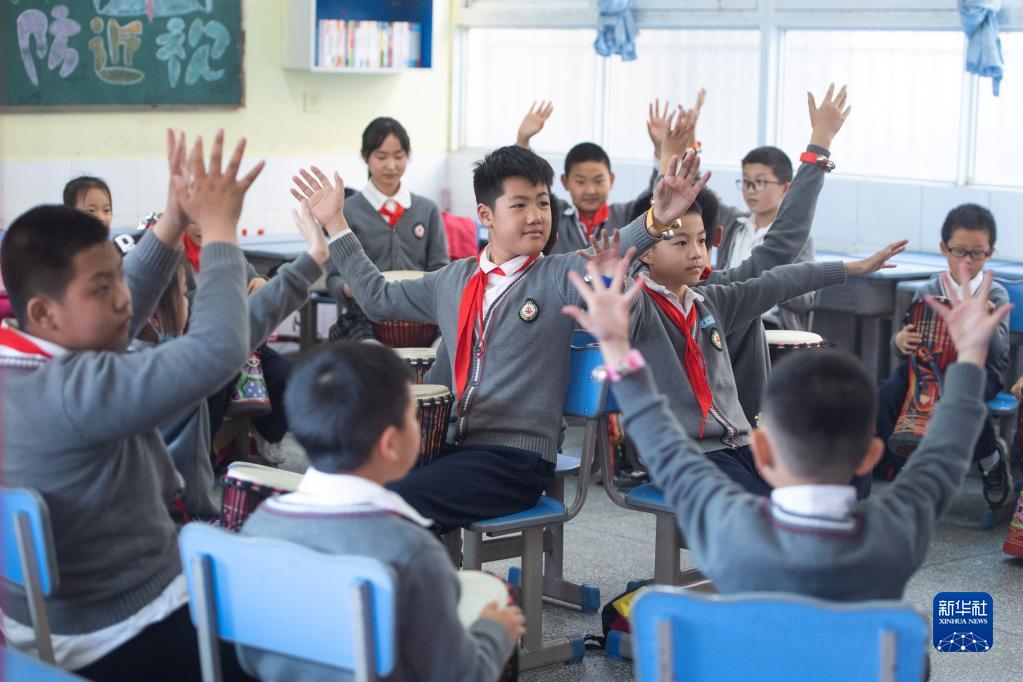 「ダブル負擔軽減」政策を支える多彩な放課後プログラム　湖北省荊州