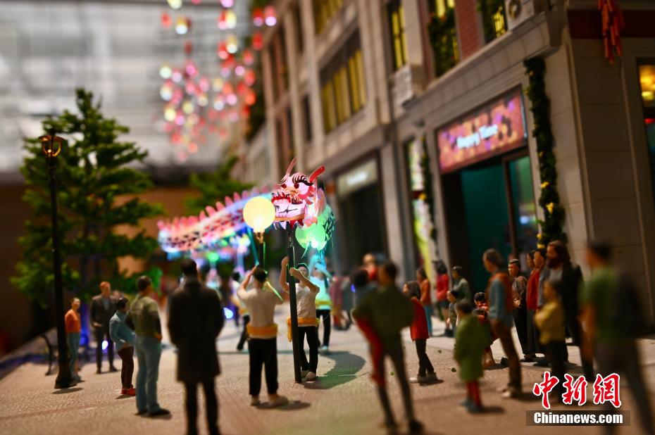 香港地區(qū)祖國復(fù)帰を記念したミニチュアアート展が開幕