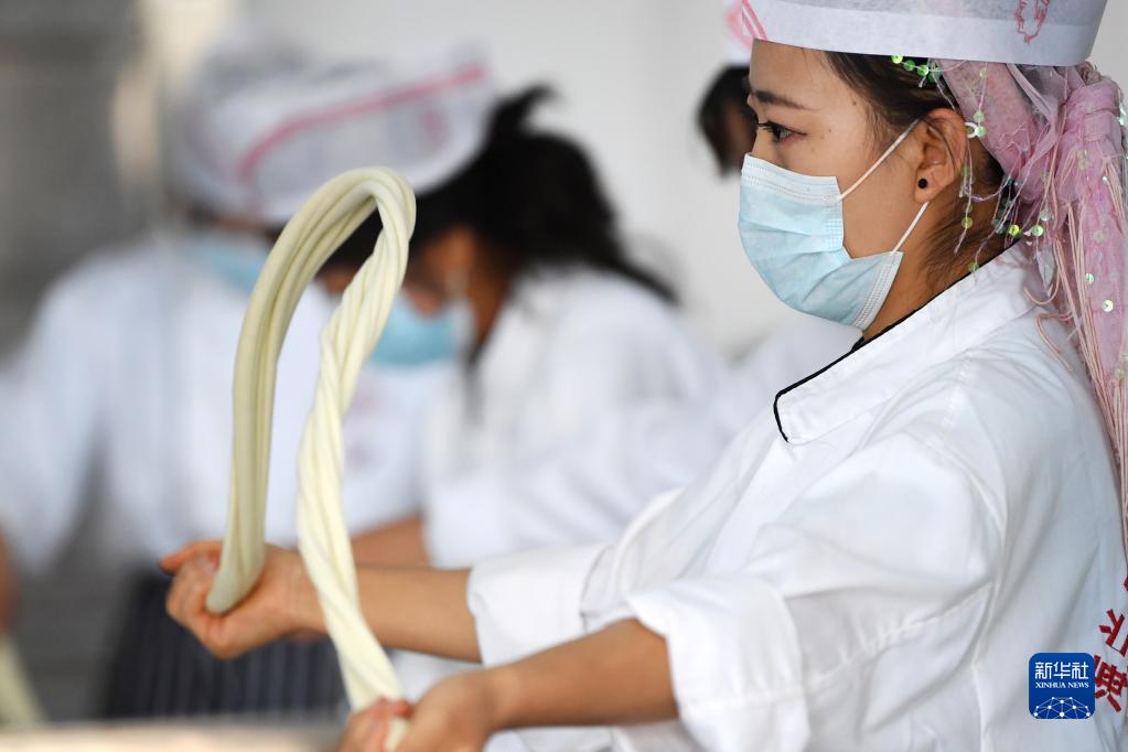 郷村振興の夢目指し、「ラーメン講座」　甘粛省天水