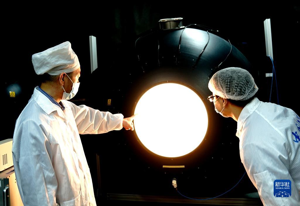 科學(xué)研究機(jī)関が研究開(kāi)発業(yè)務(wù)を再開(kāi)　上海