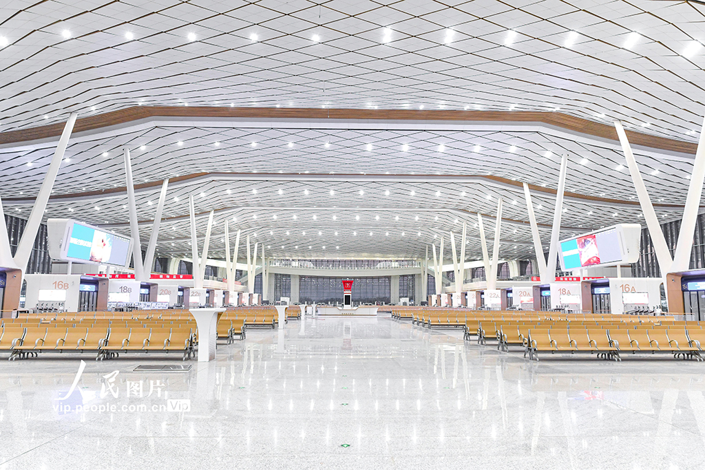 鄭州航空港駅が間もなく開(kāi)業(yè)　河南省