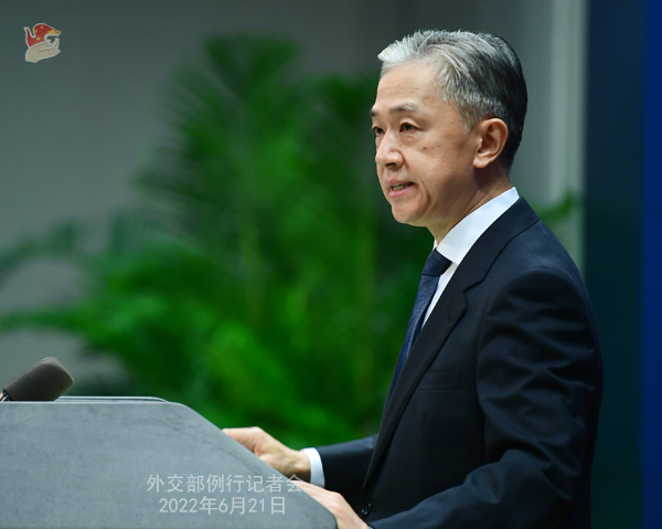 東中國(guó)海ガス田掘削施設(shè)に日本が抗議、中國(guó)「日本はあれこれ言うべきでない」