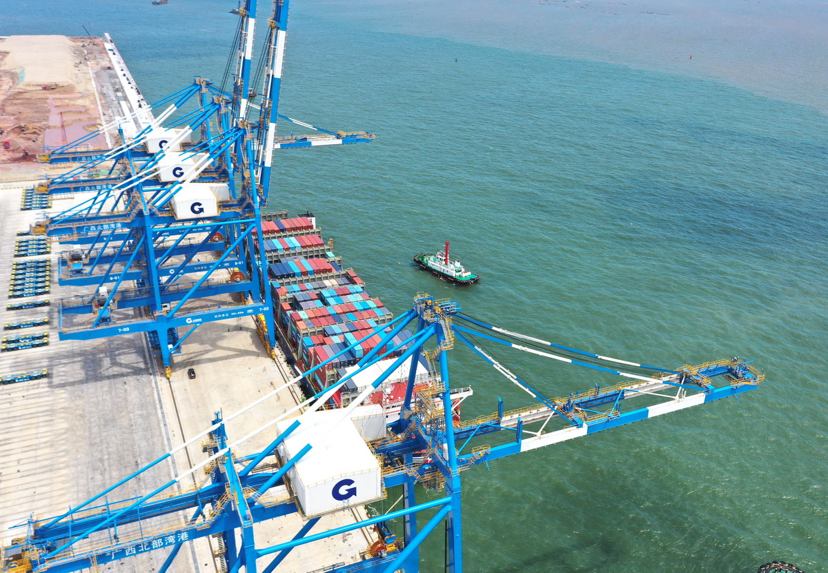 北部灣港欽州自動化コンテナターミナルの運(yùn)用スタート　広西