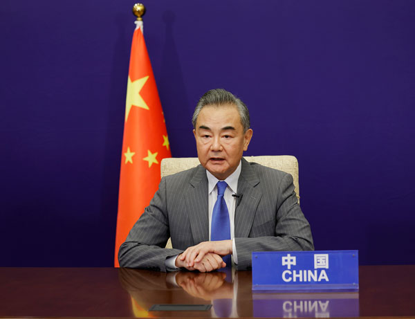 王毅部長「冷戦思考と陣営対立を斷固阻止、國際関係の民主化を促進」