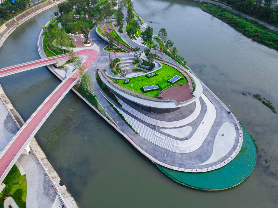 成都初の「水に浮かぶ公園」 (寫真著作権は東方ICが所有のため転載禁止)。