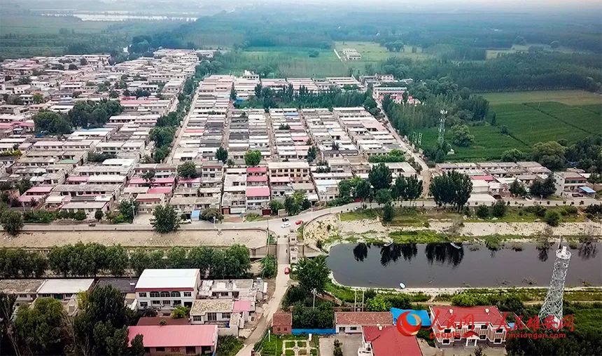 雄安新區(qū)スタート區(qū)を囲う堤防の主體工事がほぼ完成　河北省