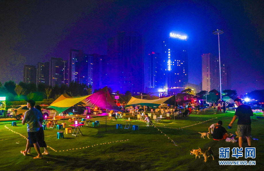 都市の夜空を燈すナイトタイムエコノミー　河南省安陽