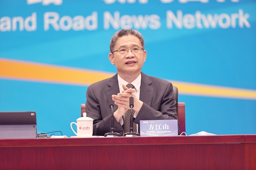 第1回國(guó)際報(bào)道「シルクロード賞」審査委員會(huì)會(huì)議が北京で開催