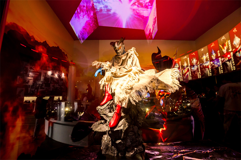 世界初のウルトラマンテーマ館がテスト運(yùn)営　上海市