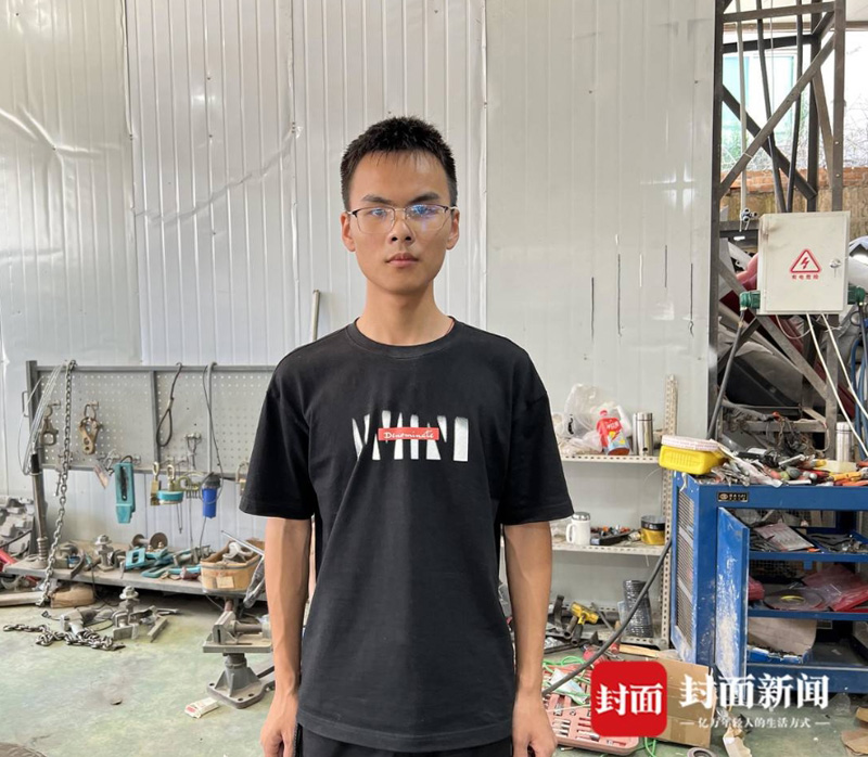 老人ホームで育った男の子が、10年間の苦學(xué)経て醫(yī)大に合格　四川省