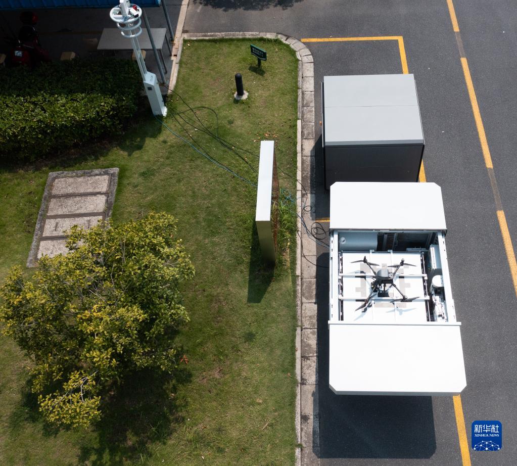 ドローンによる電力網(wǎng)スマート巡回點(diǎn)検がスタート　浙江省杭州