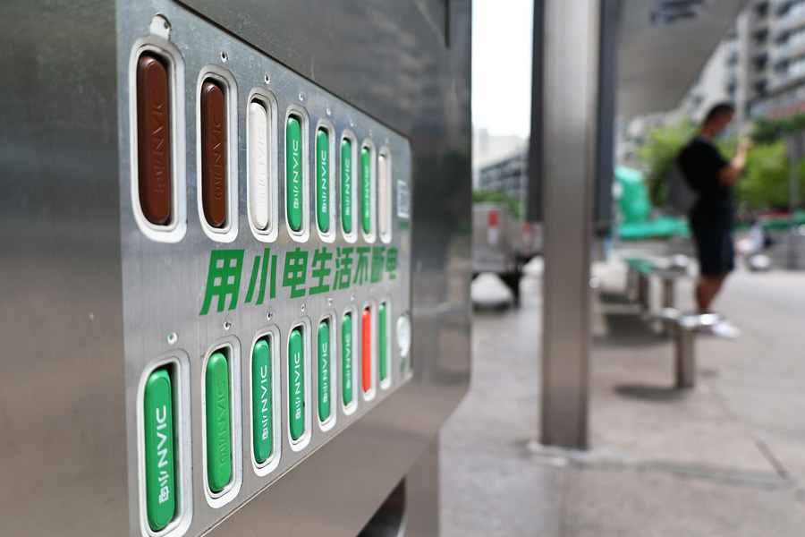 賢くて便利な路線バスのスマート停留所　重慶