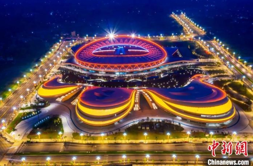 新しく建設(shè)されたオリンピックスポーツセンター　四川省楽山