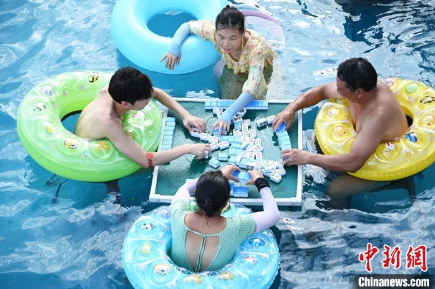 重慶が連日40度以上の猛暑に　「高溫?zé)嶂邪Y警戒アラート」発令