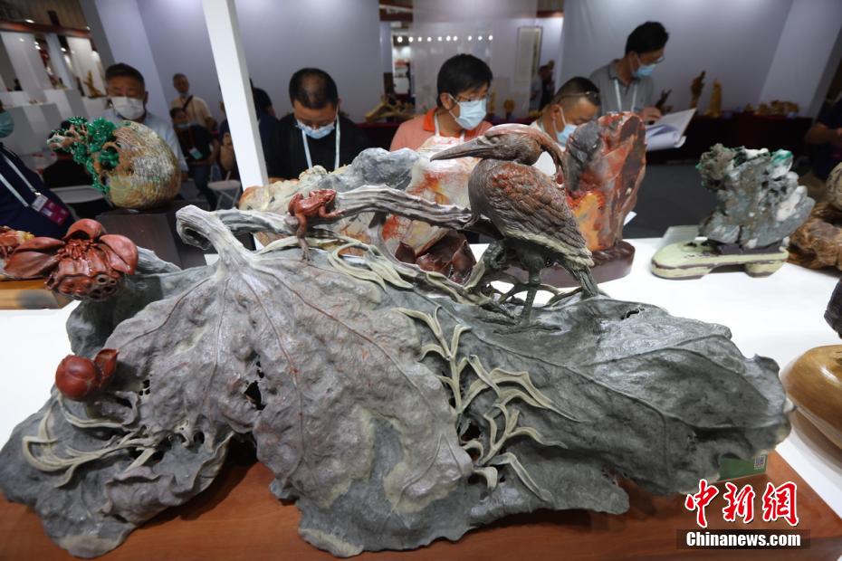 「第2回中國(guó)工蕓美術(shù)博覧會(huì)」が江蘇省南京で開催