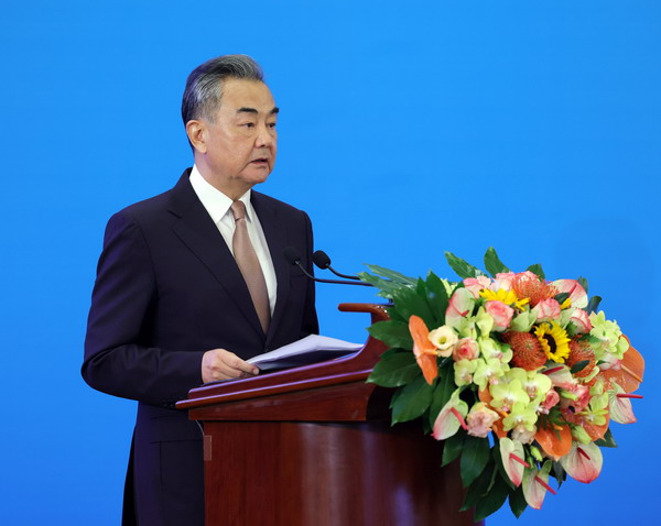 中韓國交樹立30周年祝賀レセプションに王毅部長が出席