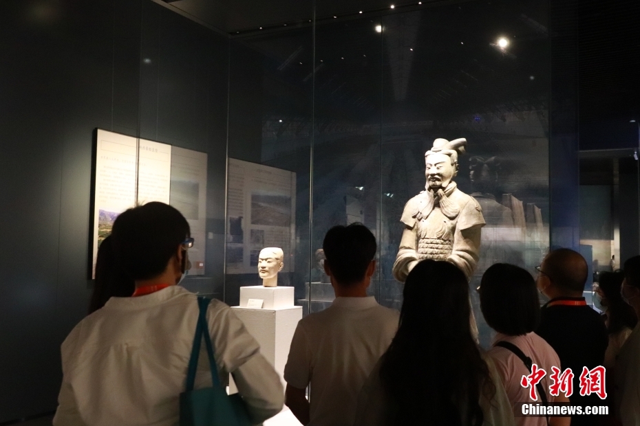 百年來(lái)の中國(guó)百大遺跡出土品が鄭州博物館で一挙公開(kāi)　河南省