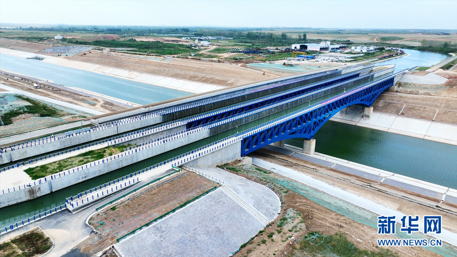 川の上を走るのもまた川！ドローンで俯瞰した「水上立體交差」水路橋　安徽省合肥