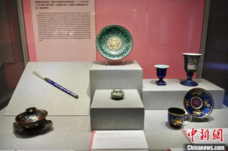 香港中文大學(xué)文物館で清代の広東琺瑯など170點(diǎn)以上を展示