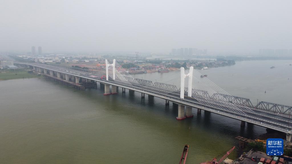 馬房特大橋が竣工?開通　粵港澳大灣區(qū)